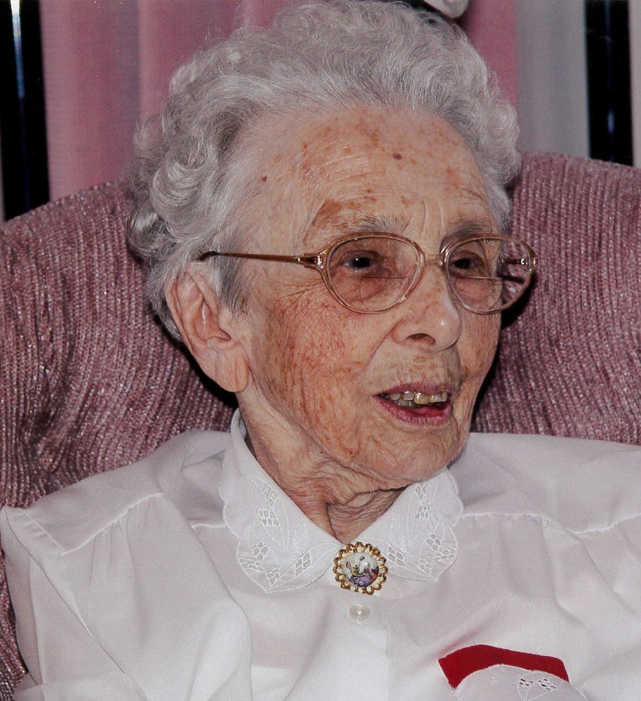 Obituary of Betty Taylor Carroll